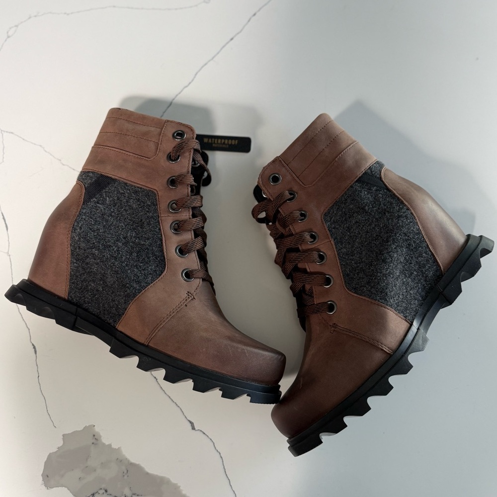 SOREL Women's Joan of Arctic Wedge III Lexie Boot NEW in Box
